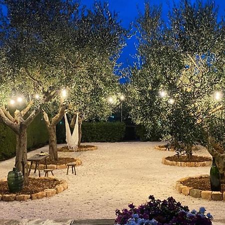 I Cinque Trulli With Swimming Pool Villa Martina Franca Buitenkant foto