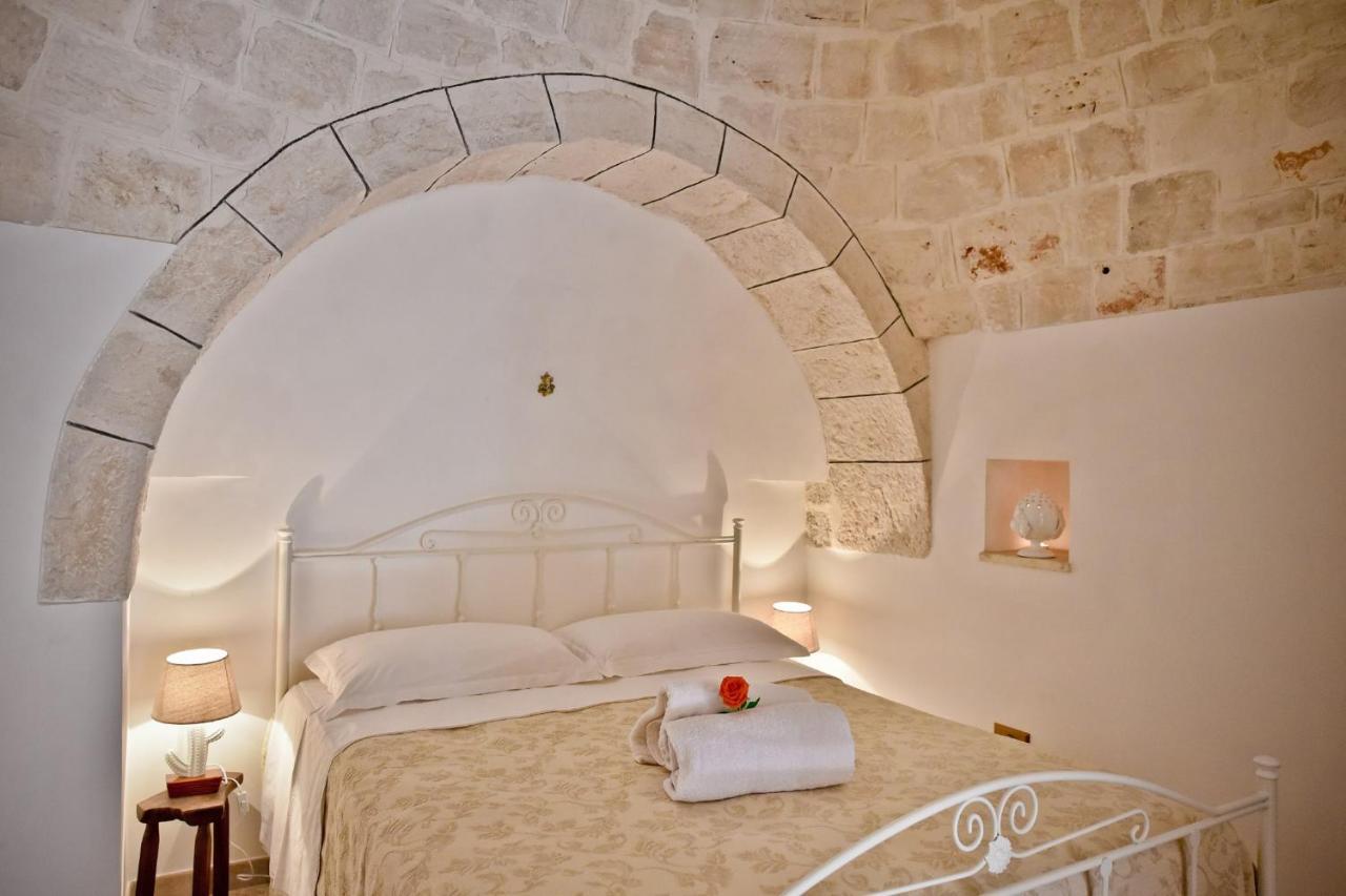 I Cinque Trulli With Swimming Pool Villa Martina Franca Buitenkant foto