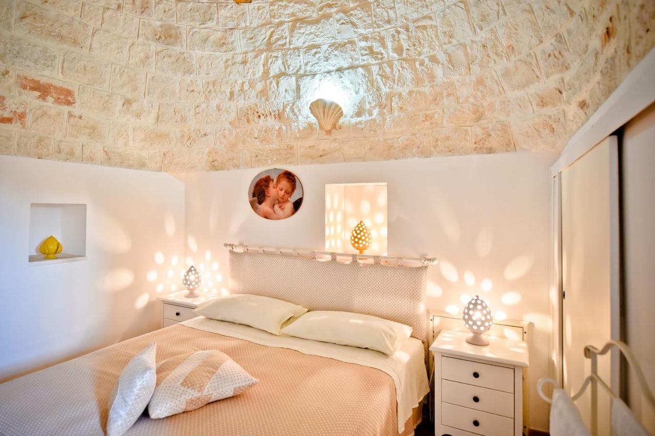 I Cinque Trulli With Swimming Pool Villa Martina Franca Buitenkant foto
