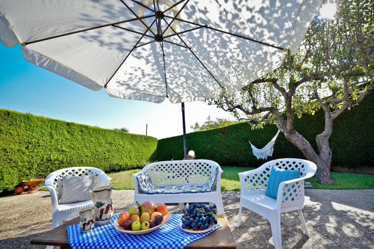 I Cinque Trulli With Swimming Pool Villa Martina Franca Buitenkant foto
