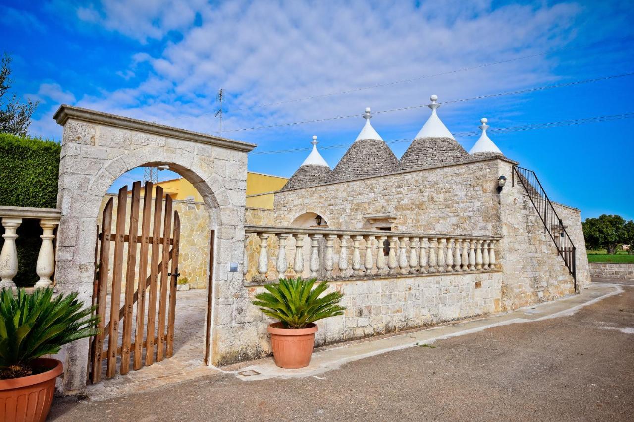 I Cinque Trulli With Swimming Pool Villa Martina Franca Buitenkant foto
